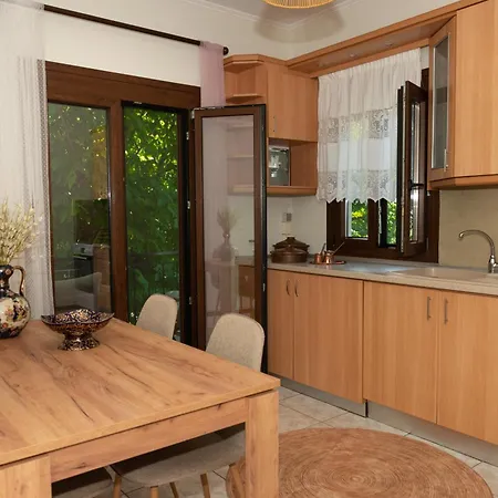Laskaridis Traditional House Panagia (Thasos)