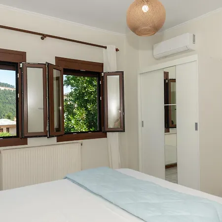 Laskaridis Traditional House
